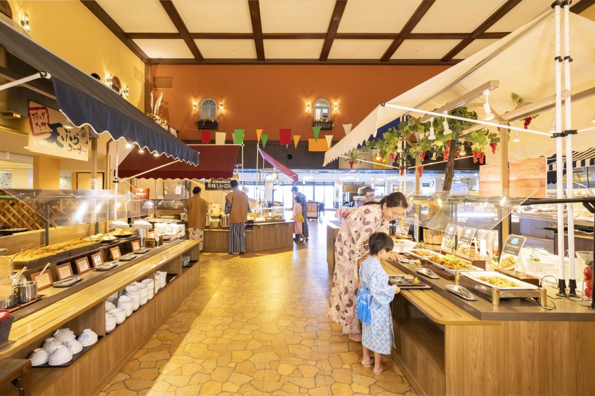 Ooedo Onsen Monogatari Hotel Ranpu Hirado Exterior foto